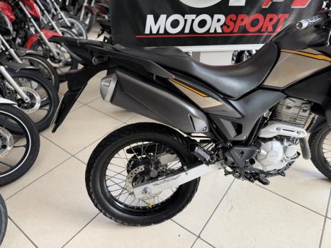 HONDA XRE 300 ADVENTURE, Foto 2