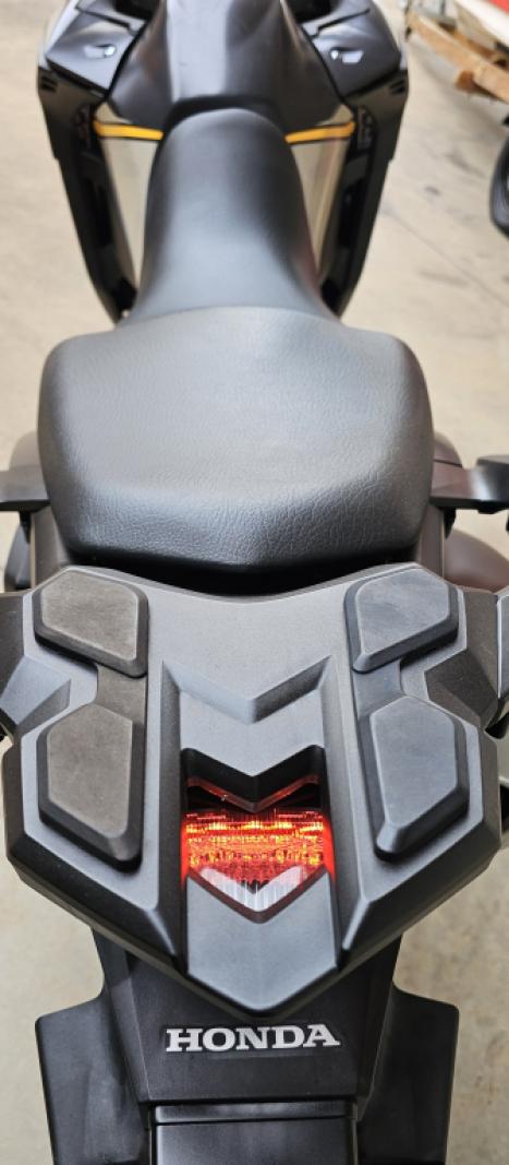 HONDA XRE 300 ADVENTURE, Foto 5