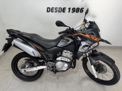 HONDA XRE 300 ADVENTURE, Foto 3