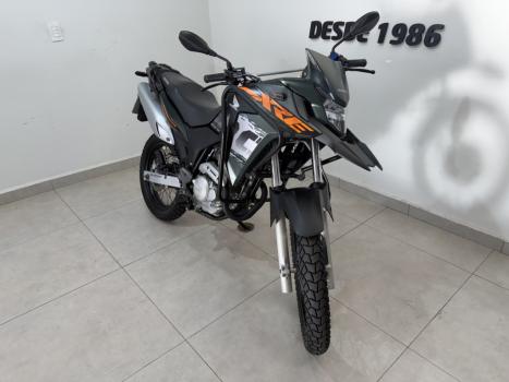 HONDA XRE 300 ADVENTURE, Foto 4