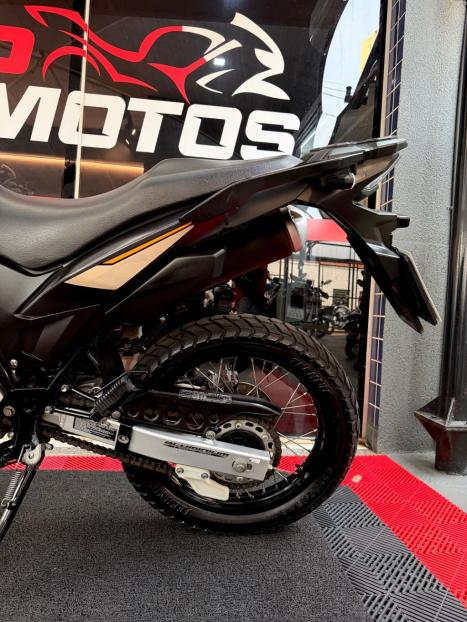 HONDA XRE 300 ADVENTURE, Foto 8