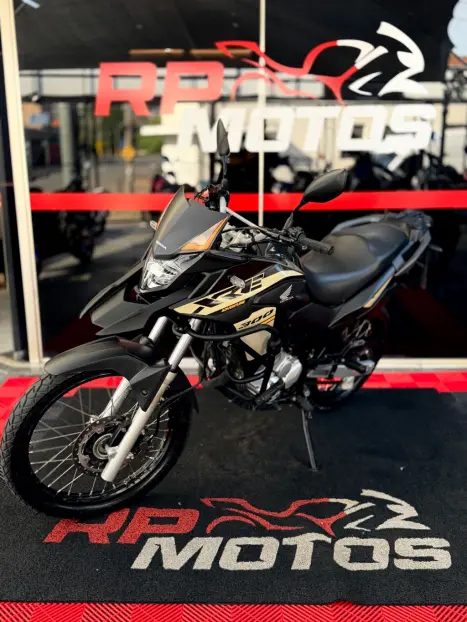 HONDA XRE 300 ADVENTURE, Foto 8