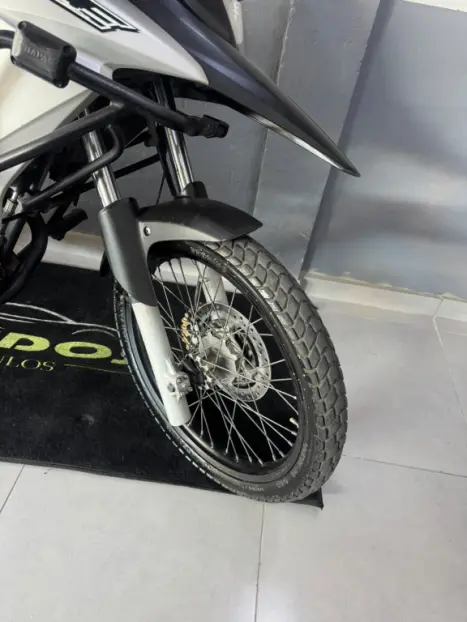 HONDA XRE 300 ADVENTURE, Foto 7