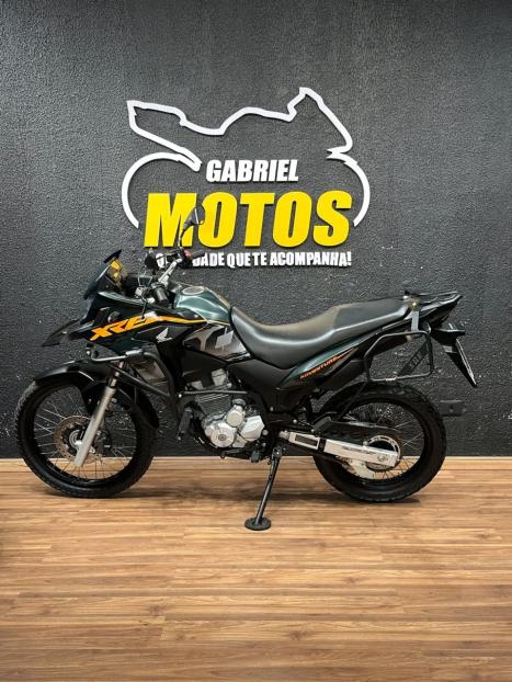 HONDA XRE 300 ADVENTURE, Foto 2