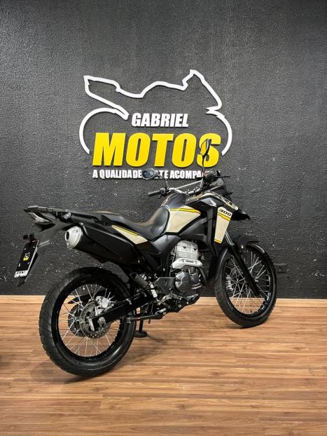 HONDA XRE 300 ADVENTURE, Foto 6