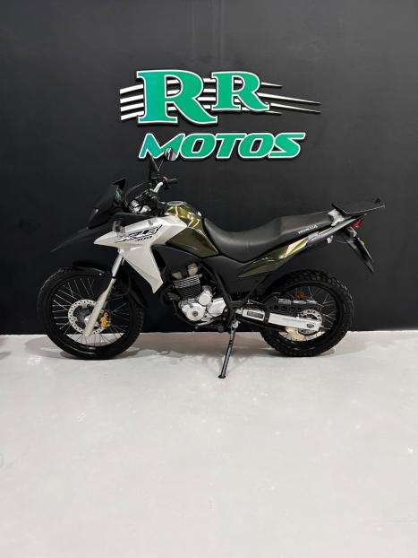 HONDA XRE 300 ADVENTURE, Foto 2