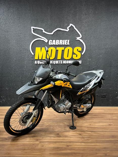 HONDA XRE 300 ADVENTURE, Foto 4