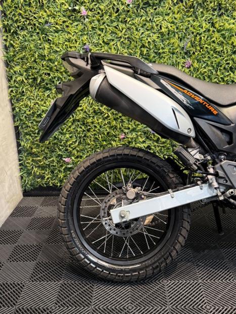 HONDA XRE 300 ADVENTURE, Foto 3