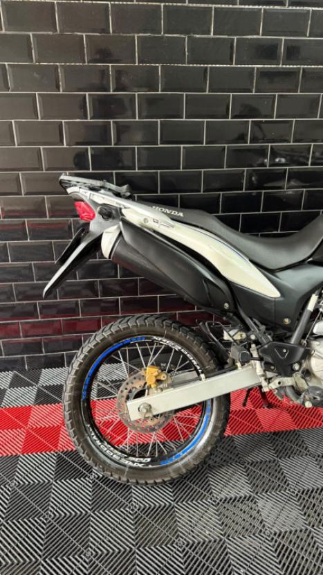HONDA XRE 300 FLEX, Foto 4