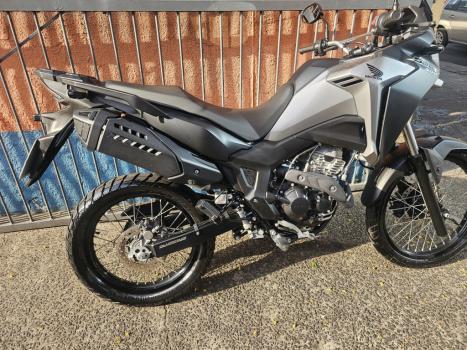 HONDA XRE 300 Sahara , Foto 2 HONDA XRE 300 Sahara , Foto 2