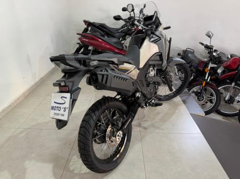 HONDA XRE 300 Sahara ADVENTURE, Foto 4