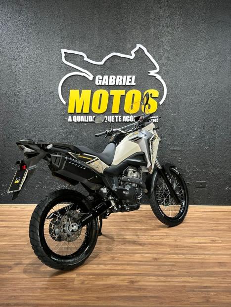 HONDA XRE 300 Sahara ADVENTURE, Foto 6