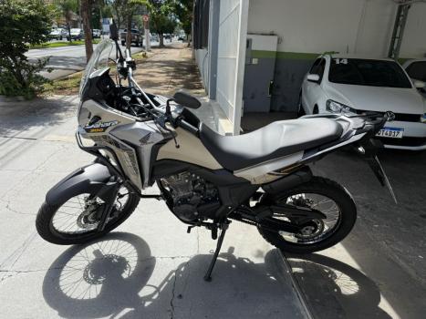 HONDA XRE 300 Sahara ADVENTURE, Foto 4