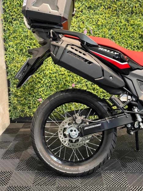 HONDA XRE 300 Sahara RALLYE, Foto 3