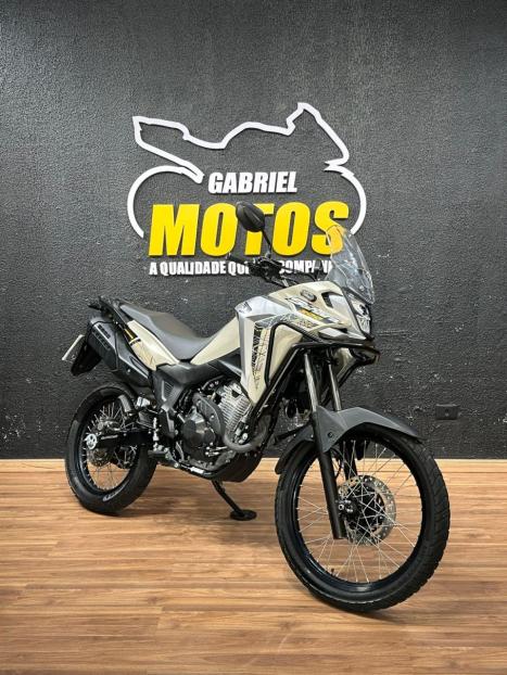 HONDA XRE 300 Sahara ADVENTURE, Foto 3