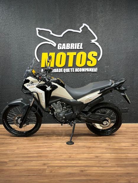 HONDA XRE 300 Sahara ADVENTURE, Foto 2