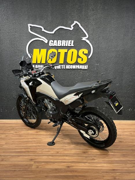 HONDA XRE 300 Sahara ADVENTURE, Foto 6