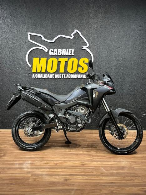 HONDA XRE 300 Sahara , Foto 1