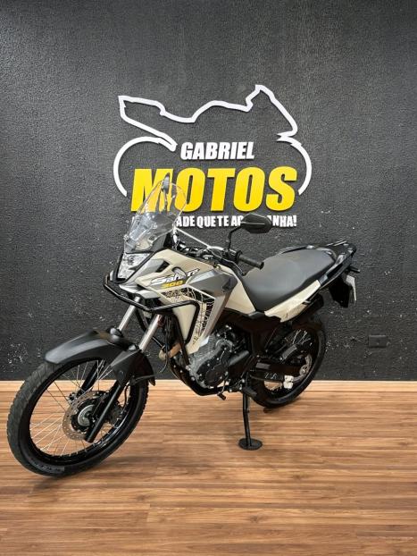 HONDA XRE 300 Sahara ADVENTURE, Foto 4