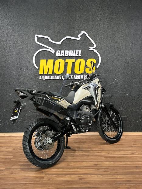 HONDA XRE 300 Sahara ADVENTURE, Foto 5
