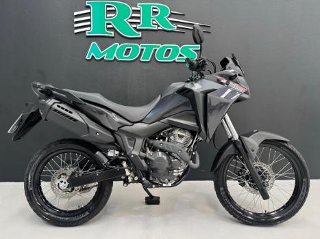 HONDA XRE 300 Sahara RALLYE, Foto 3