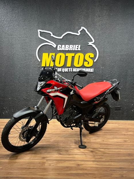 HONDA XRE 300 Sahara RALLYE, Foto 4