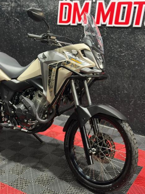 HONDA XRE 300 Sahara ADVENTURE, Foto 4