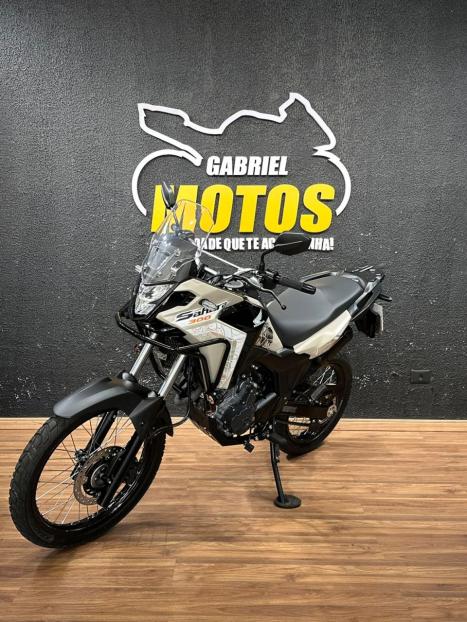 HONDA XRE 300 Sahara ADVENTURE, Foto 4