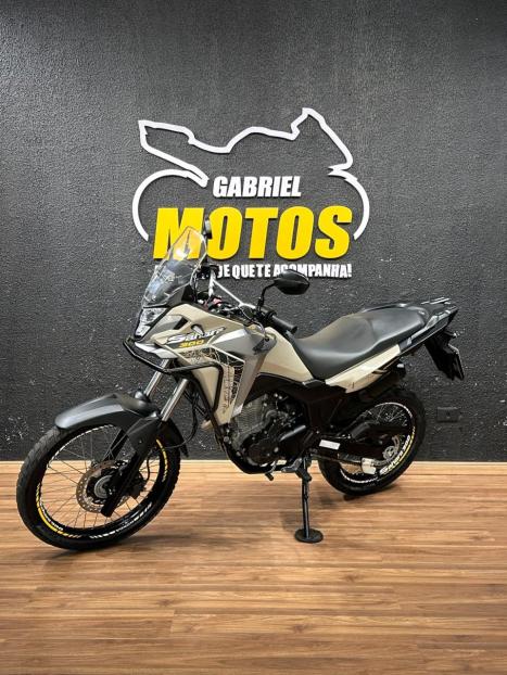 HONDA XRE 300 Sahara ADVENTURE, Foto 4