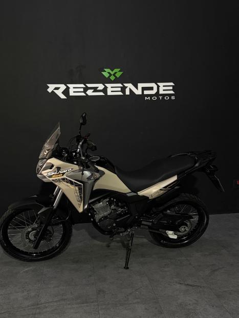 HONDA XRE 300 Sahara ADVENTURE, Foto 3