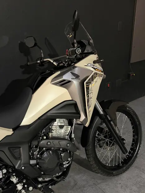 HONDA XRE 300 Sahara ADVENTURE, Foto 10