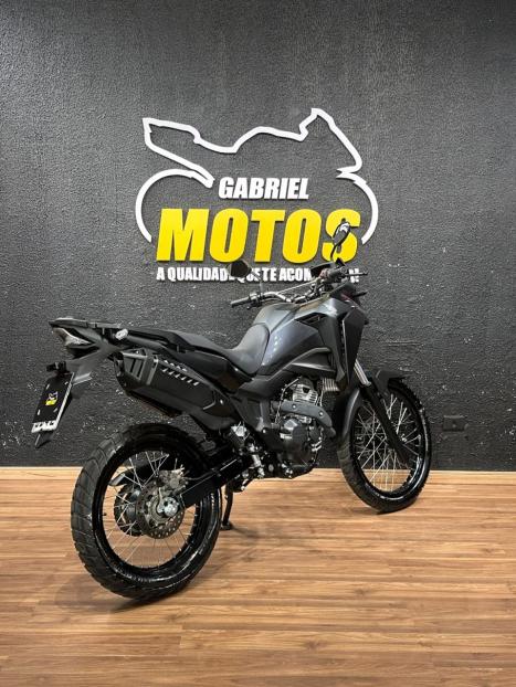 HONDA XRE 300 Sahara , Foto 5