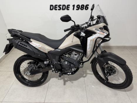 HONDA XRE 300 Sahara ADVENTURE, Foto 3