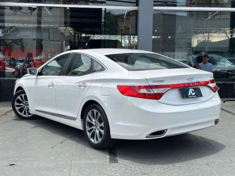 HYUNDAI Azera 3.0 V6 24V GDI AUTOM�TICO, Foto 5