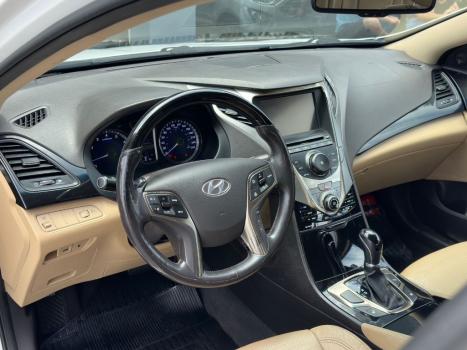 HYUNDAI Azera 3.0 V6 24V GDI AUTOM�TICO, Foto 8