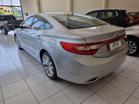 HYUNDAI Azera 3.0 V6 24V GDI AUTOM�TICO, Foto 2