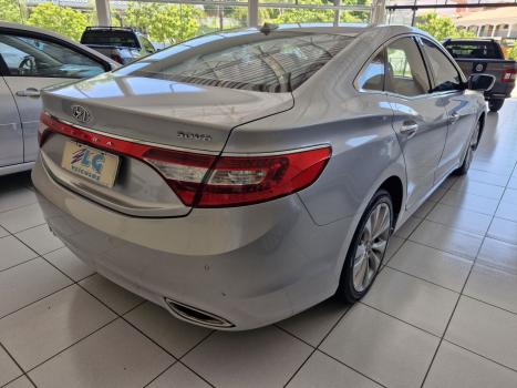 HYUNDAI Azera 3.0 V6 24V GDI AUTOM�TICO, Foto 4