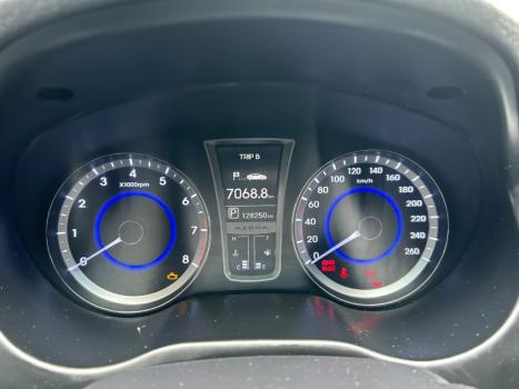 HYUNDAI Azera 3.0 V6 24V GDI AUTOMÁTICO, Foto 11