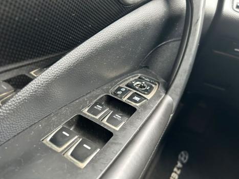 HYUNDAI Azera 3.0 V6 24V GDI AUTOMÁTICO, Foto 14