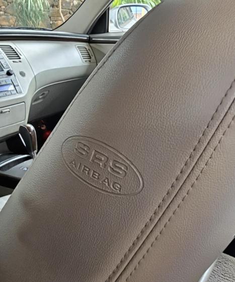 HYUNDAI Azera 3.3 V6 24V GLS AUTOMÁTICO, Foto 17 HYUNDAI Azera 3.3 V6 24V GLS AUTOMÁTICO, Foto 17