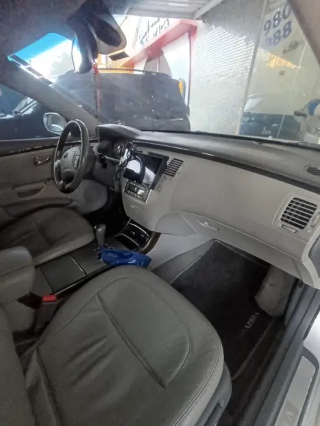 HYUNDAI Azera 3.3 V6 24V GLS AUTOM�TICO, Foto 10
