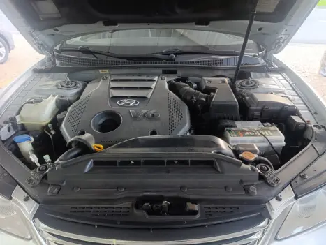 HYUNDAI Azera 3.3 V6 24V GLS AUTOM�TICO, Foto 19