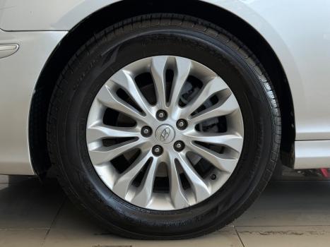 HYUNDAI Azera 3.3 V6 24V GLS AUTOM�TICO, Foto 10