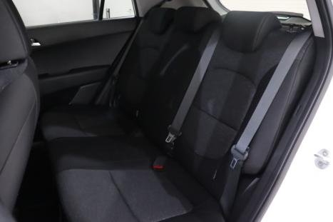 HYUNDAI Creta 1.6 16V 4P FLEX ACTION AUTOMÁTICO, Foto 8 HYUNDAI Creta 1.6 16V 4P FLEX ACTION AUTOMÁTICO, Foto 8
