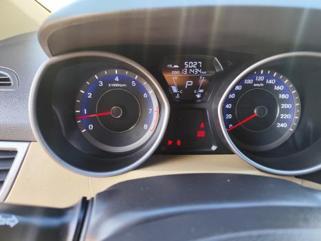 HYUNDAI Elantra 1.8 16V 4P GLS AUTOM�TICO, Foto 2