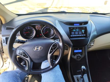 HYUNDAI Elantra 1.8 16V 4P GLS AUTOM�TICO, Foto 9