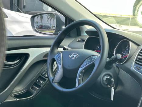 HYUNDAI Elantra 2.0 16V 4P FLEX GLS AUTOMTICO, Foto 9