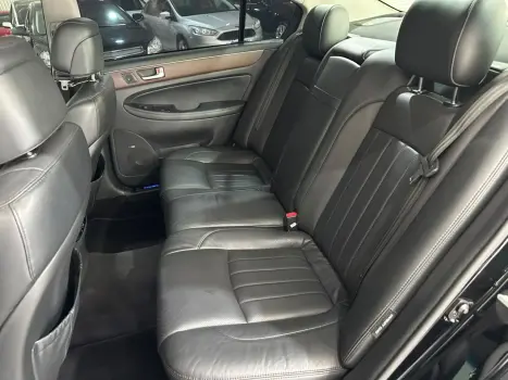 HYUNDAI Genesis 3.8 V6 24V 4P , Foto 7