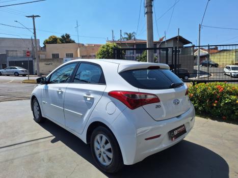HYUNDAI HB 20 Hatch 1.0 12V 4P FLEX COMFORT PLUS, Foto 4 HYUNDAI HB 20 Hatch 1.0 12V 4P FLEX COMFORT PLUS, Foto 4