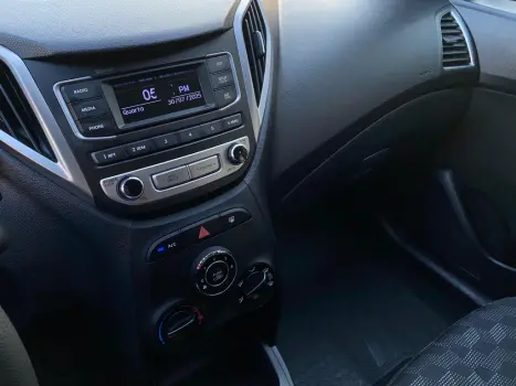 HYUNDAI HB 20 Hatch 1.6 16V 4P FLEX COMFORT, Foto 15